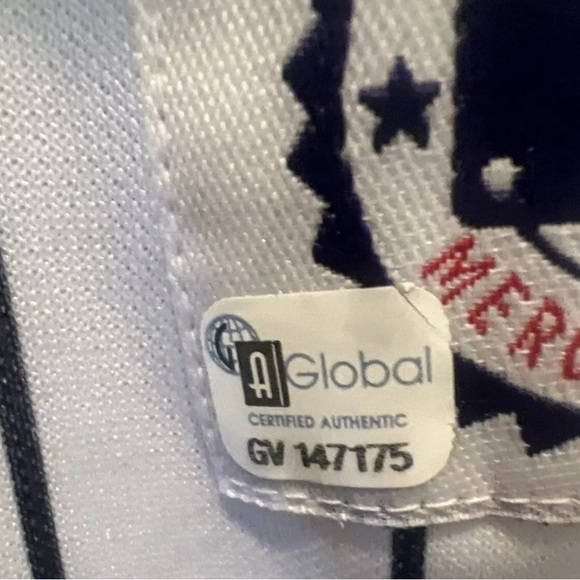 WHITEY FORD YANKEES HOF  SIGNED AUTO JERSEY MAJESTIC AUTHENTIC BY GLOBAL - Picture 6 of 12